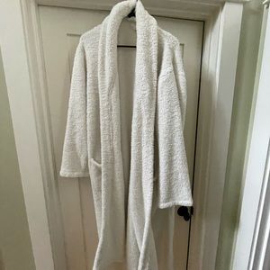Barefoot dreams cozy chic robe